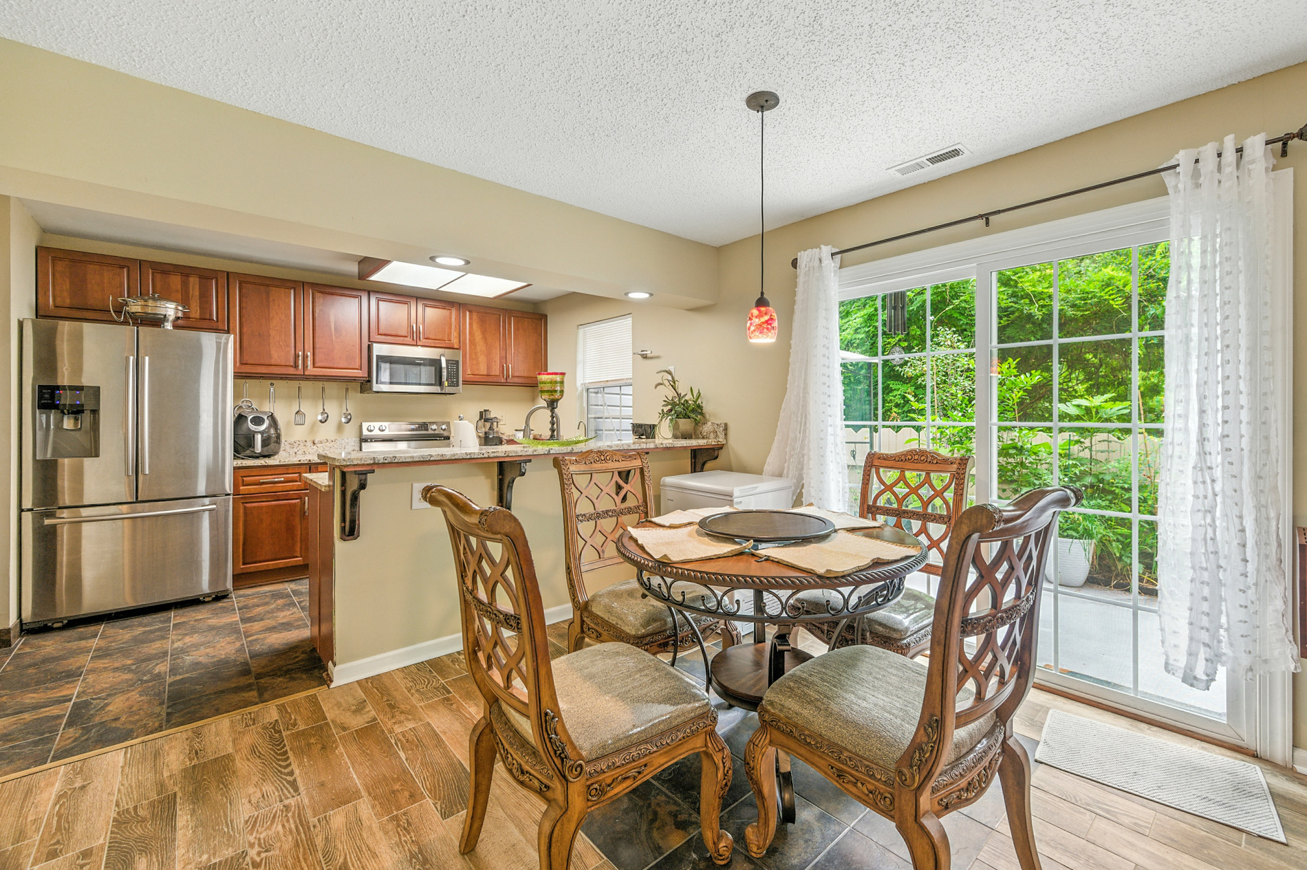 Property thumbnail image